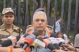 Dilip Ghosh Reaction on Taslima Nasrin Question Paper Leak Vande Mataram: कोलकाता में दिलीप घोष ने तसलीमा नसरीन की वापसी, प्रश्नपत्र लीक, वंदे मातरम् विवाद और कई राष्ट्रीय मुद्दों पर अपनी प्रतिक्रिया दी।