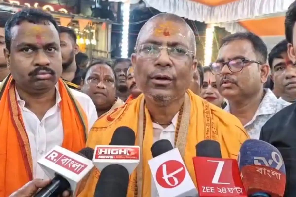 South 24 Parganas News: आमतला में महादेव के रुद्राभिषेक में मंत्री, विधायक और बड़ी संख्या में श्रद्धालु हुए शामिल