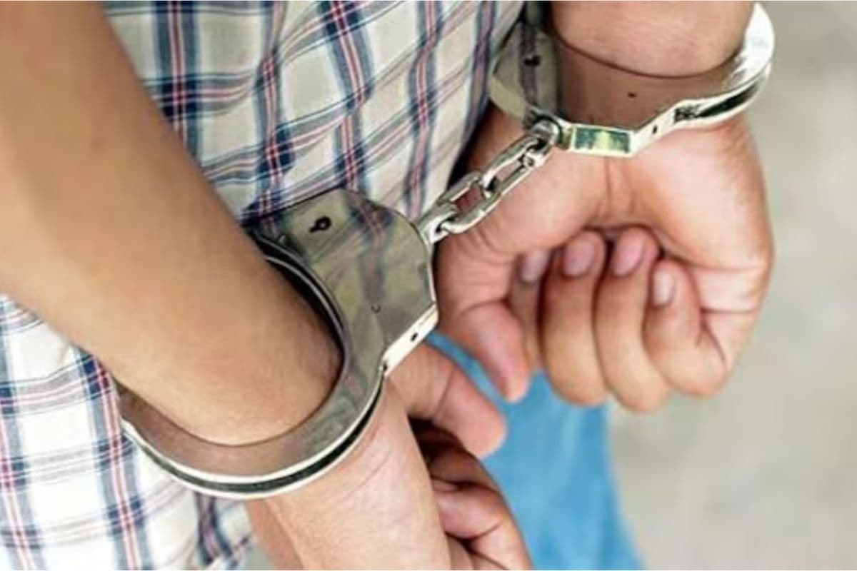 Kolkata ISI Agent Arrested: फर्जी आधार से कोलकाता में छिपा पाकिस्तानी जासूस गिरफ्तार