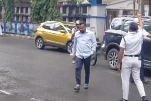 Debra job scam Sujoy Hazra Sumit Roy Bhawani Bhawan: सरकारी नौकरी के नाम पर पैसे लेने का आरोप, पूर्व विधायक सुजॉय हाजरा और सुमित राय से आमने-सामने पूछताछ की संभावना