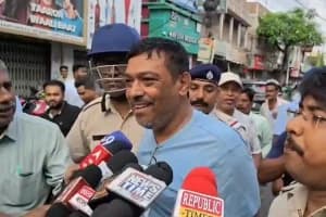 Naihati former TMC MLA Sanat De arrest: नैहाटी में पूर्व तृणमूल विधायक सनत दे की गिरफ्तारी के बाद बढ़ी हलचल, पुलिस ने इलाके में घुमाया