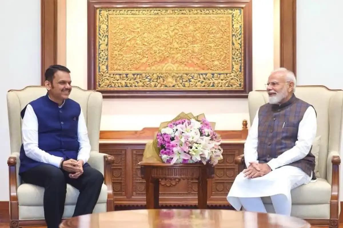 महाराष्ट्र की विकास परियोजनाओं को गति देने के लिए नई दिल्ली पहुंचे मुख्यमंत्री देवेंद्र फडणवीस, प्रधानमंत्री मोदी समेत तीन केंद्रीय मंत्रियों से मुलाकात
