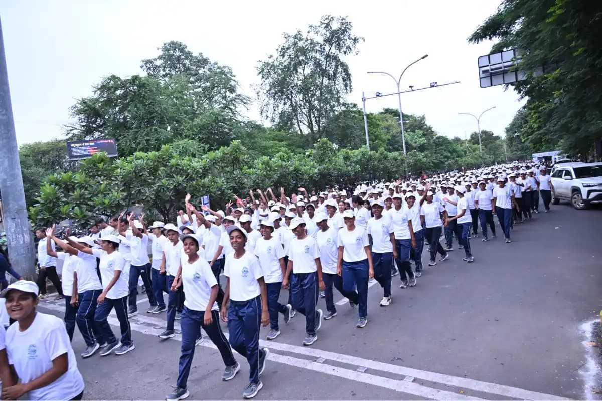 नागपुर में ‘महा वॉकेथॉन’ को युवाओं का जोरदार साथ, जल संरक्षण का दिया संदेश