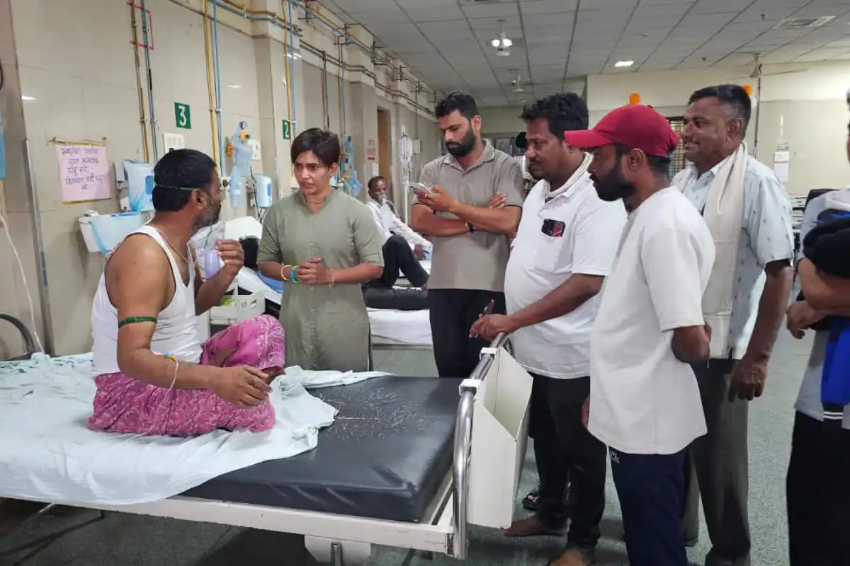 Nagpur News: गोधनी रेलवे क्षेत्र में गैस रिसाव से 200 से अधिक लोग प्रभावित, अस्पतालों में कराया गया भर्ती