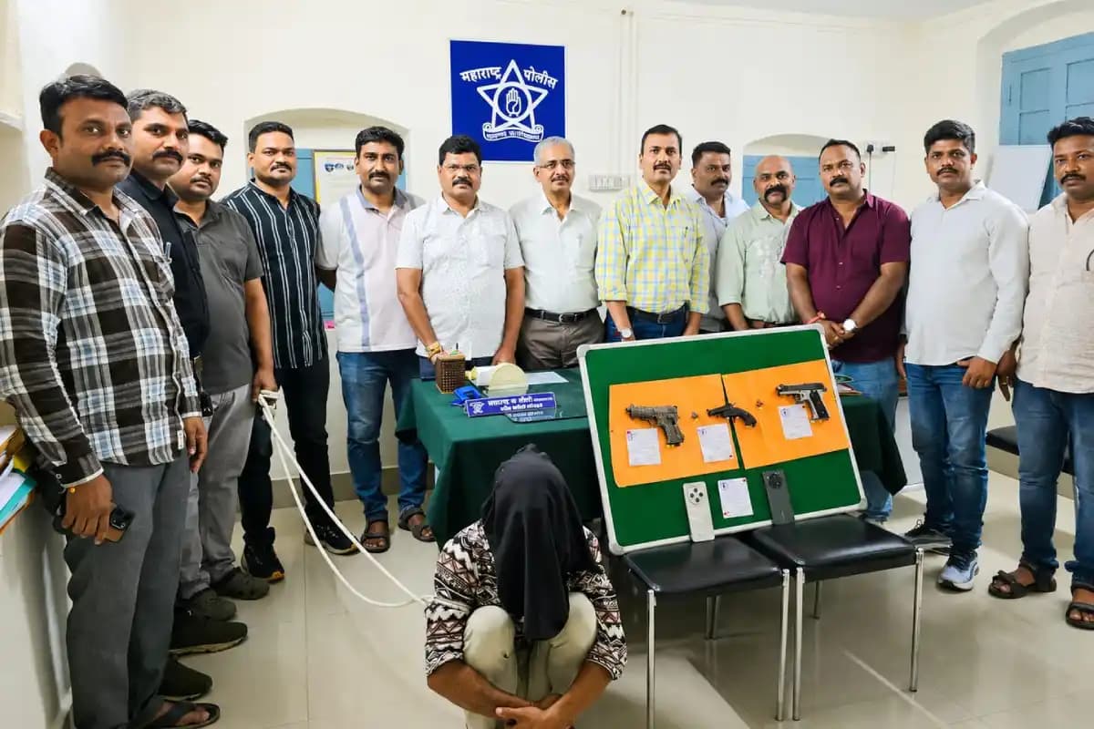 नागपुर के जरीपटका में अपराध शाखा की बड़ी कार्रवाई, आरोपी से 3 देशी पिस्तौल और 2 जिंदा कारतूस बरामद