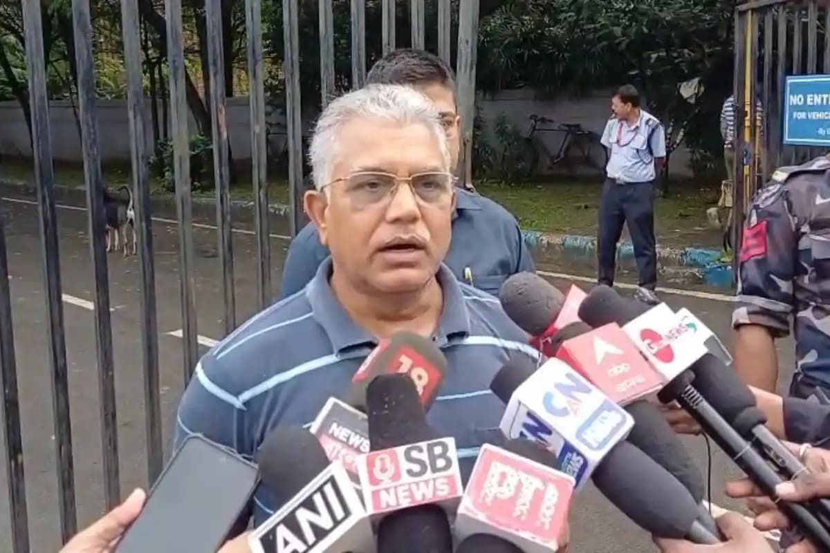 Kolkata News: देश की आर्थिक बढ़त और राहुल गांधी पर प्राथमिकी को लेकर दिलीप घोष से पूछे गए सवाल