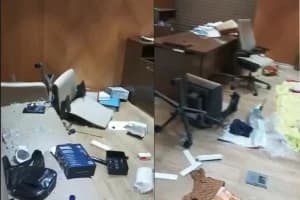 Kolkata Camac Street Abhishek Banerjee Office Vandalism: कोलकाता के कैमक स्ट्रीट में अभिषेक बनर्जी के दफ्तर में तोड़फोड़ का आरोप, सुबह से कड़ी पुलिस सुरक्षा