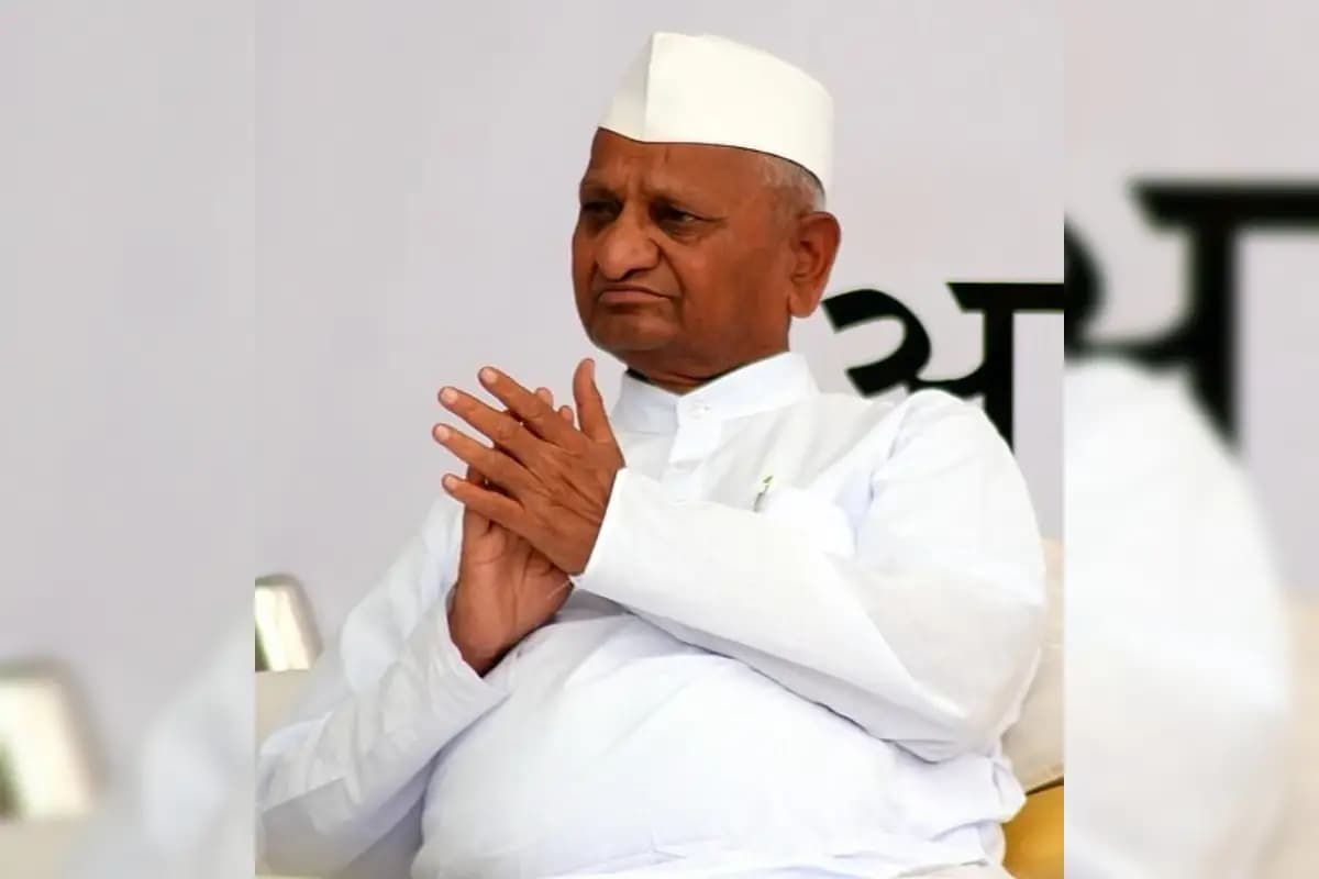 मुंबई के अस्पताल में अन्ना हजारे से मिले मुख्य सूचना आयुक्त राहुल पांडे, स्वास्थ्य का जाना हाल