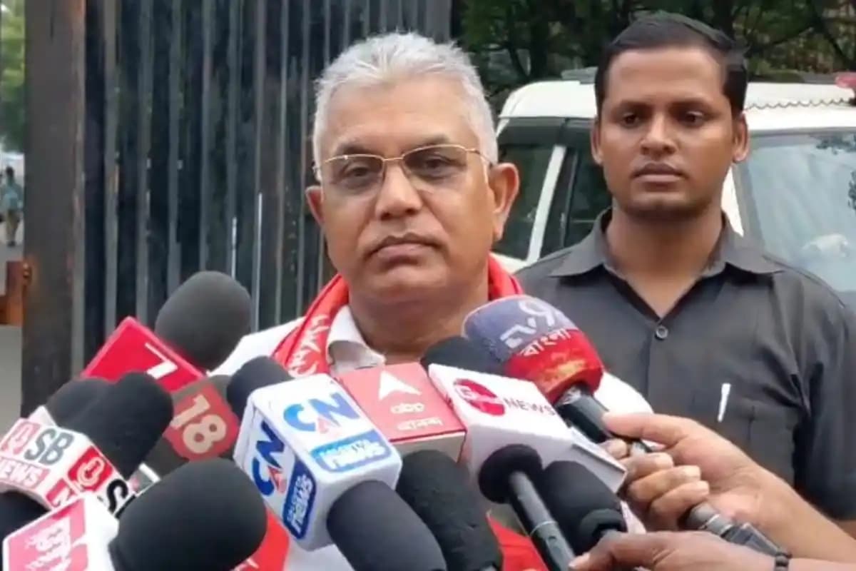 पश्चिम बंगाल में उपचुनाव और दुर्गापूजा को लेकर सियासत तेज, भाजपा की बैठक पर नजर