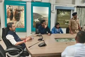 Pench Tiger Reserve development inspection Nagpur: नागपुर के जिलाधिकारी ने पेंच में विकास कार्यों का किया निरीक्षण, मानव-वन्यजीव संघर्ष रोकने पर जोर