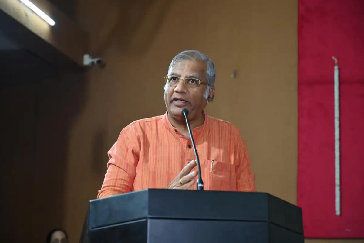 नागपुर में विश्वबंधुत्व दिवस पर बोले प्रशांत पोळ, हिंदू विचारधारा में है विश्व को जोड़ने की ताकत