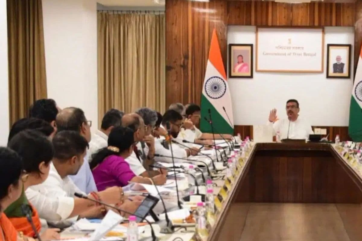 स्वास्थ्य और नगर विकास मंत्रियों को मुख्यमंत्री की हिदायत, दफ्तर में बैठकर काम पर दें ध्यान