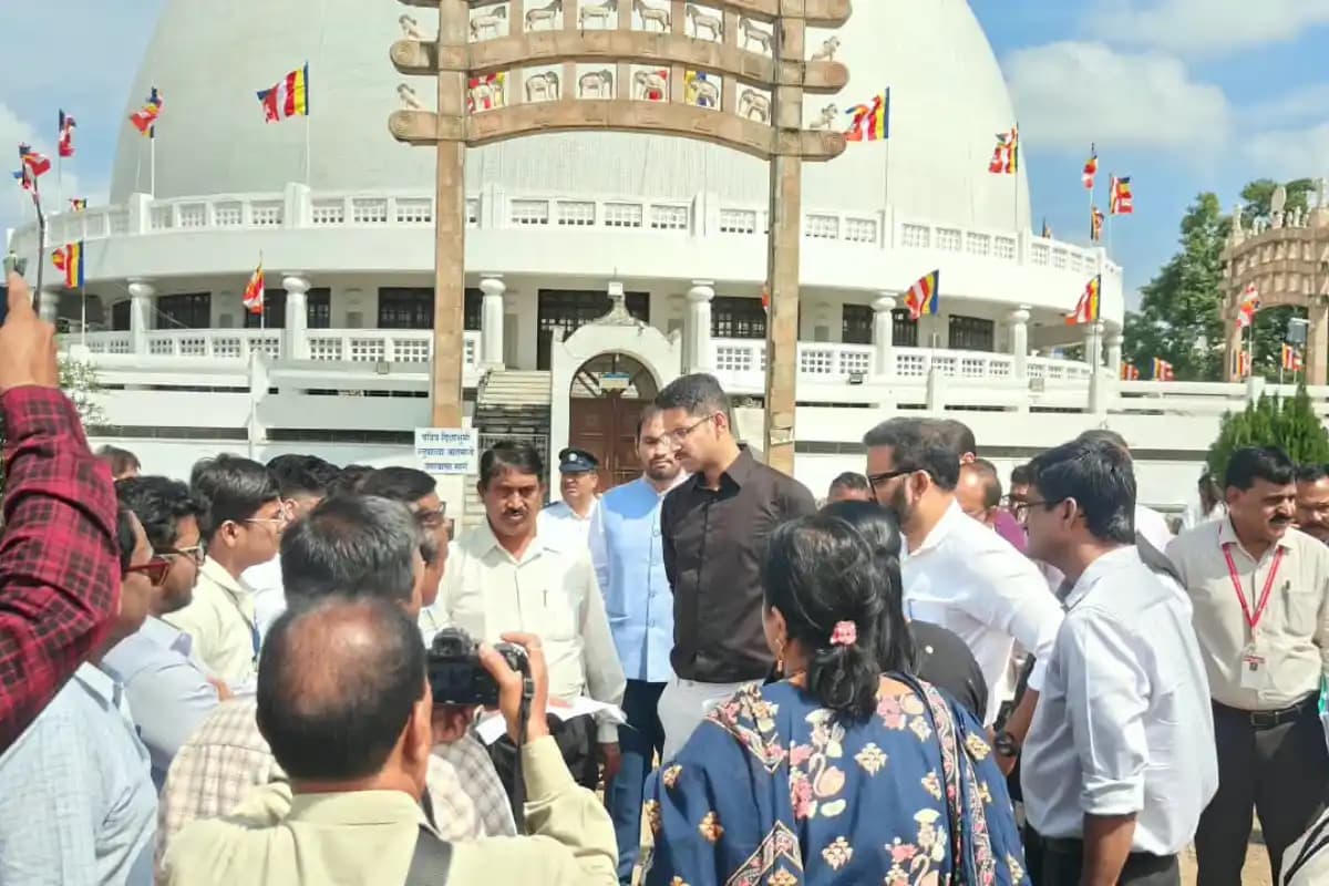 नागपुर दीक्षाभूमि में श्रद्धालुओं की सुविधाओं के लिए 8.92 करोड़ रुपये के प्रस्ताव को मंजूरी