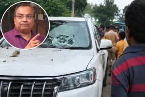 Kunal Ghosh Car Attack Uttarpara Hooghly: हुगली के उत्तरपाड़ा में कुणाल घोष की गाड़ी पर हमला, श्रिरामपुर में ममता की सभा में जाते समय रास्ता रोका