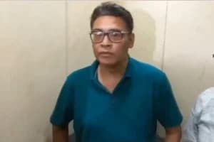 Indranil Sen ED appearance Kolkata Durga Puja corruption case: कोलकाता में दुर्गापूजा में कथित आर्थिक अनियमितता के मामले में पूर्व मंत्री इंद्रनील सेन ईडी के सामने पेश