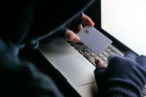 Cyber Crime news 2 arrest from gujarat CID Jharkhand
