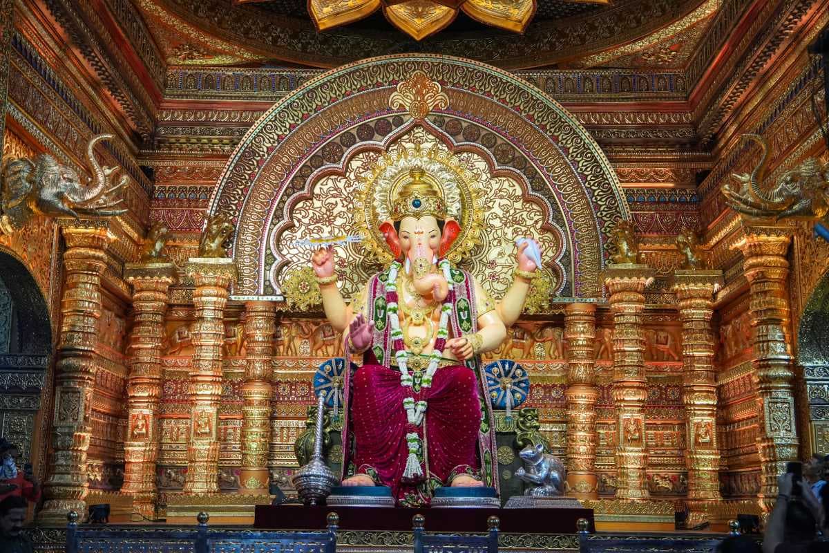 Lalbaugcha Raja: लालबाग के राजा की धूम: महाराष्ट्र में गणेशोत्सव का उल्लास