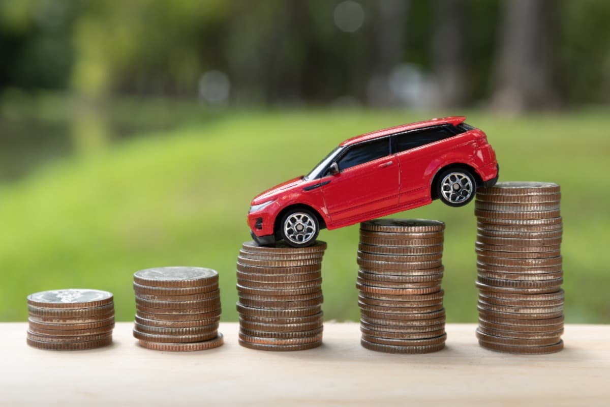 Cheapest Car Loan 2025: कौन-सा बैंक दे रहा सबसे सस्ता कार लोन और कितनी है ब्याज दर