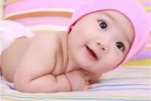 unique baby names with meaning: नन्ही जान के लिए ढूंढ रहे हैं नाम देखें ये ट्रेंडिंग लिस्ट