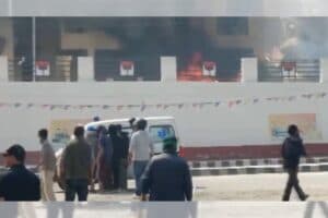 Leh Protest Erupts Over Statehood & Sixth Schedule Demands | LAB Shutdown