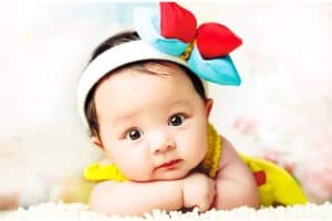 Modern Hindu Baby Girl Names starting with R : R अक्षर से शुरू होने वाले सबसे खास और ट्रेंडिंग हिन्दू बेबी गर्ल नेम्स