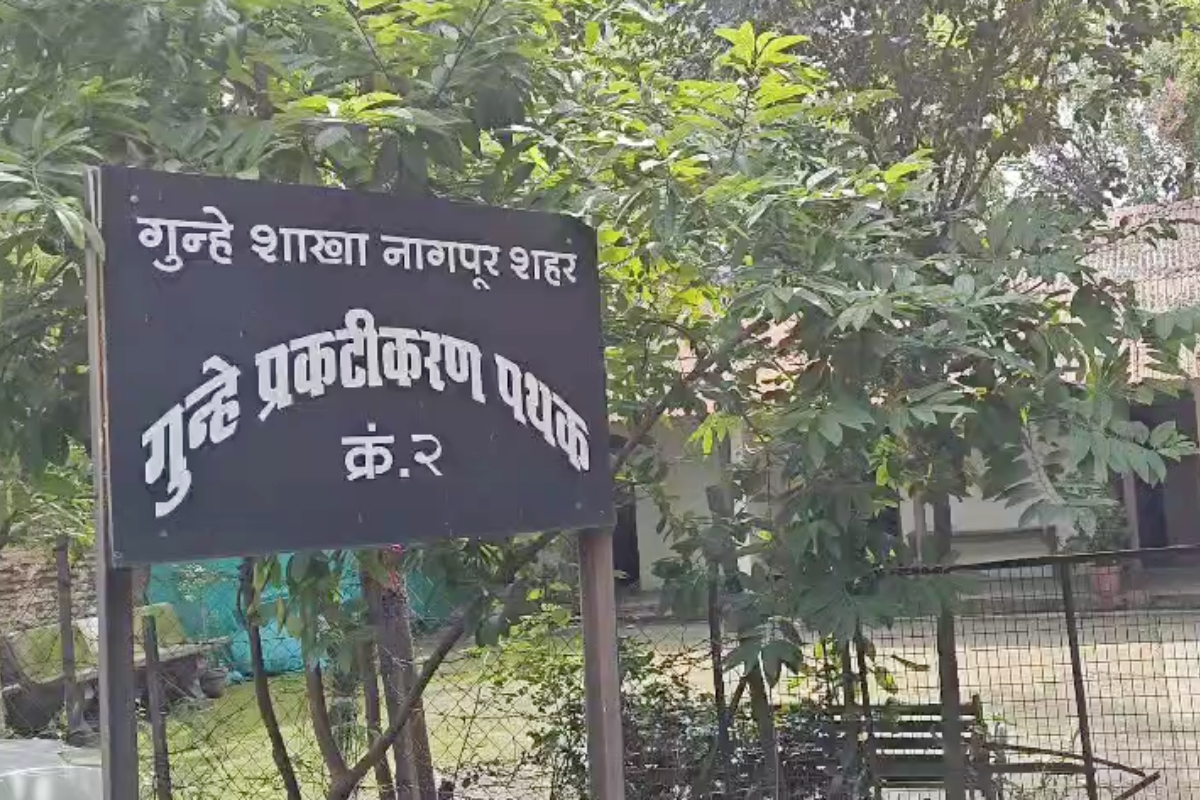 नागपुर पुलिस का सैफरॉन हुक्का पार्लर पर छापा: मैनेजर गिरफ्तार, मालिक फरार