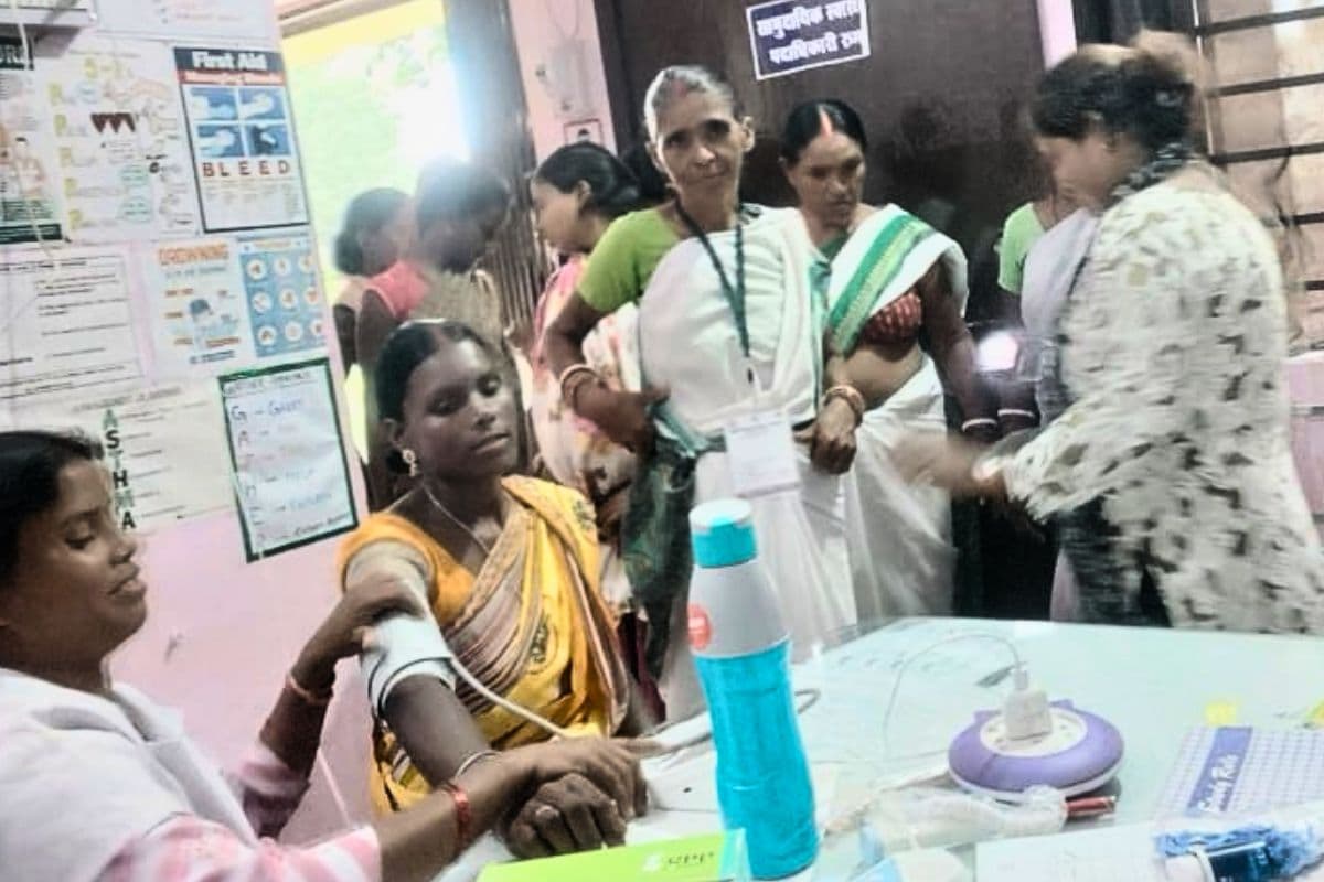 Swasth Nari Sashakt Parivar Abhiyaan: स्वस्थ नारी सशक्त परिवार अभियान का झारखंड में 4 लाख से ज्यादा लोगों को मिला लाभ
