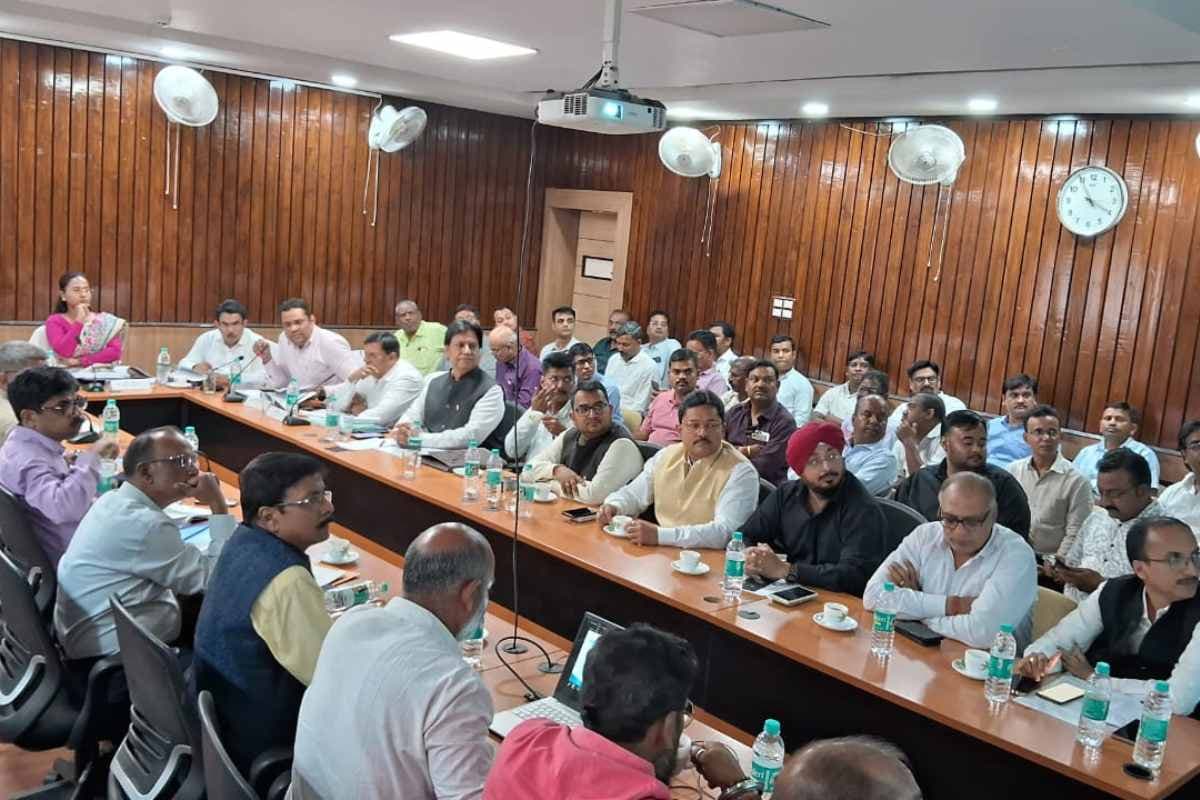 झारखण्ड की कृषि मंडियों में सुधार हेतु माननीय मंत्री की अध्यक्षता में व्यापक समीक्षा बैठक