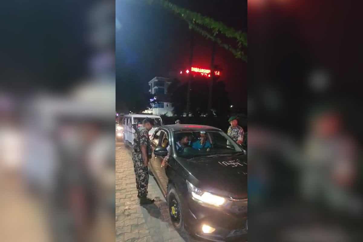 नवादा पुलिस कप्तान अभिनव धीमान ने खुद संभाली कमान, विधानसभा चुनाव 2025 से पहले सड़क पर उतरे: नवादा पुलिस जांच अभियान से अपराधियों में हड़कंप