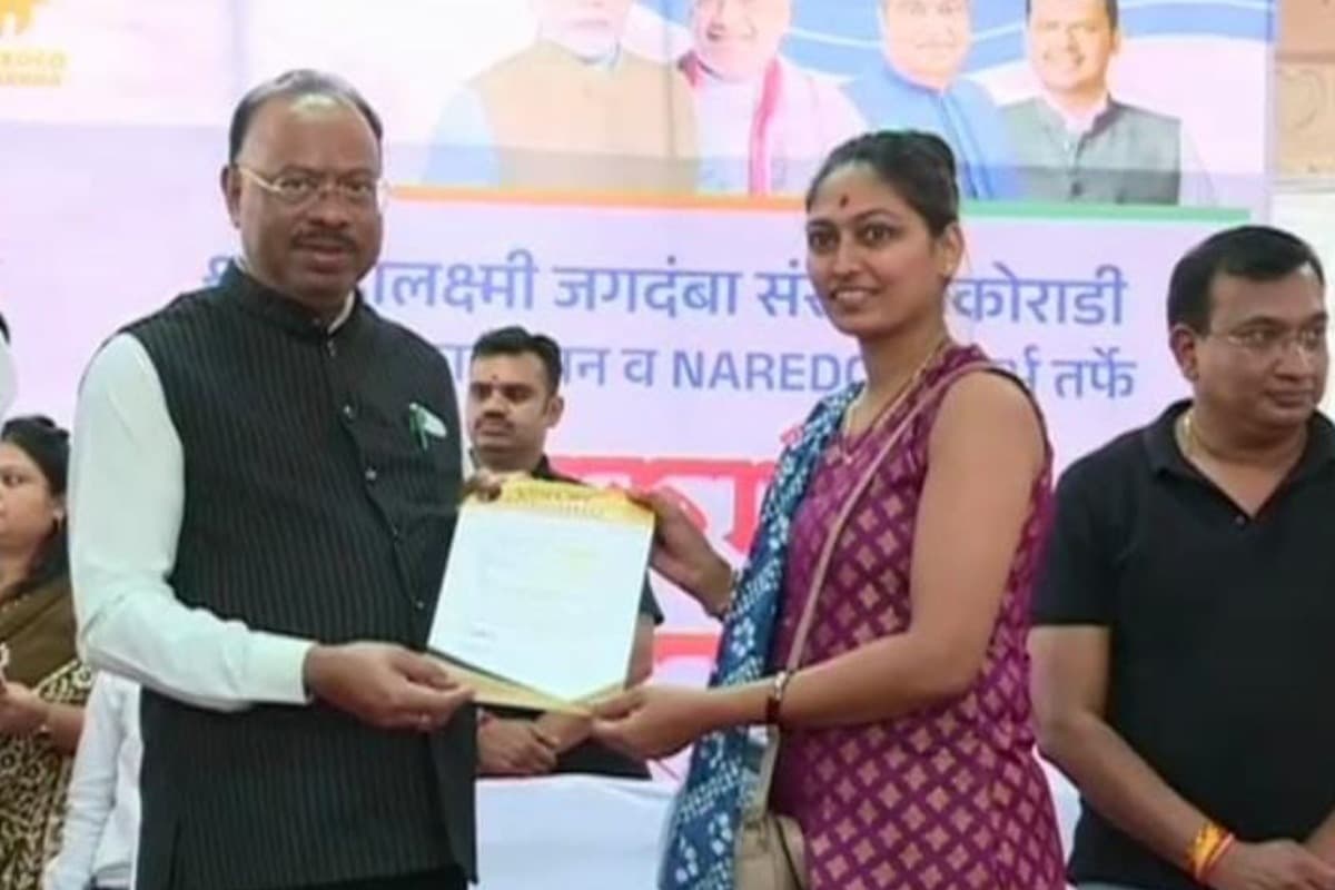 नागपुर में पालकमंत्री रोजगार मेळावा 2.0: युवाओं को रोजगार और नागरिकों को पट्टेवाटप की सुविधा प्रदान