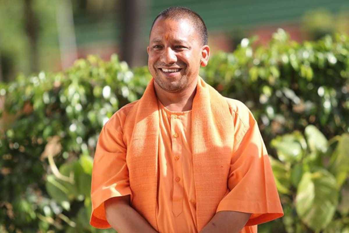 यूपी सरकार ने छात्रवृत्ति और पेंशन योजनाओं के लिए दिया नया अवसर, दिवाली से पहले आवेदन कर सकते हैं लाभार्थी
