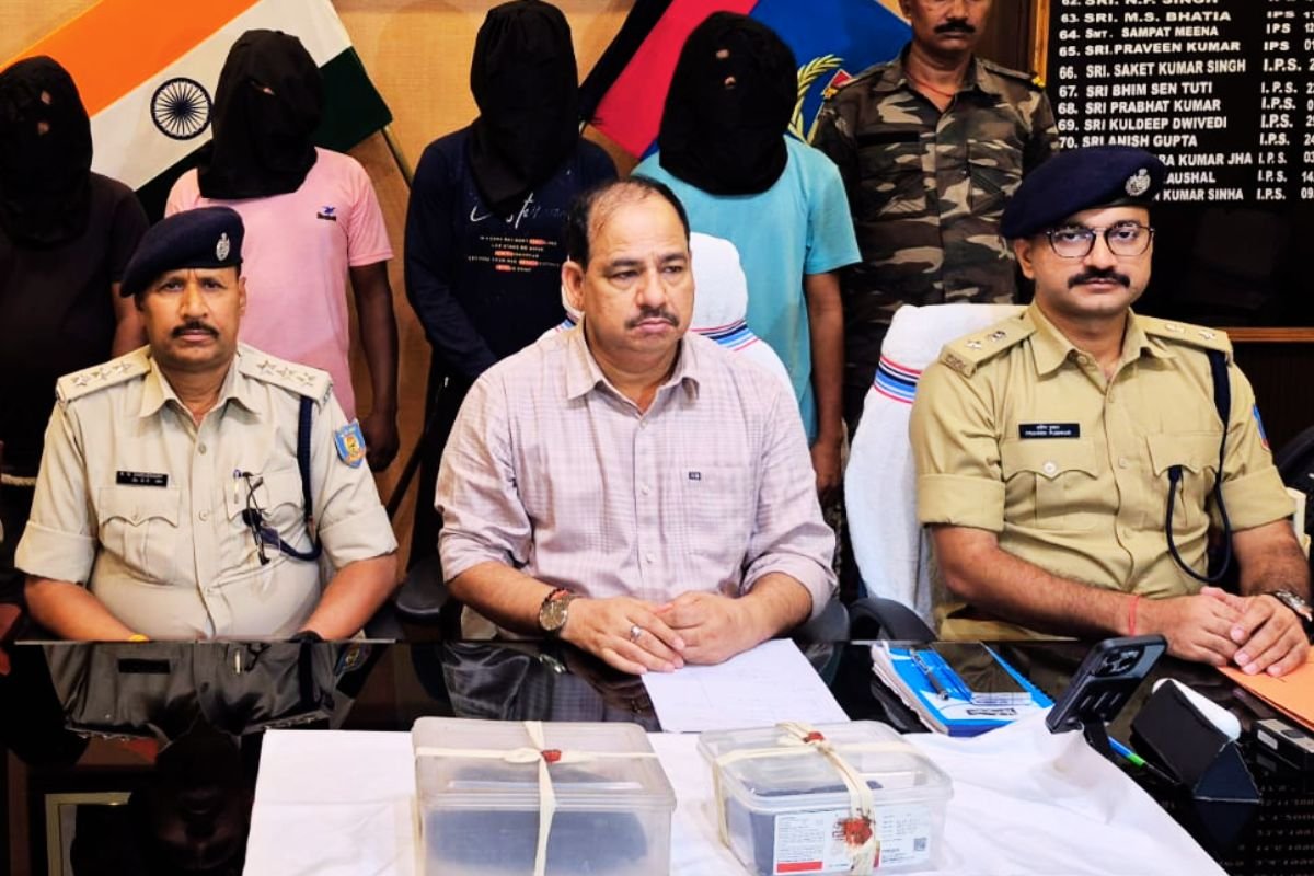 Jharkhand Naxal News Ranchi Police Press Conference