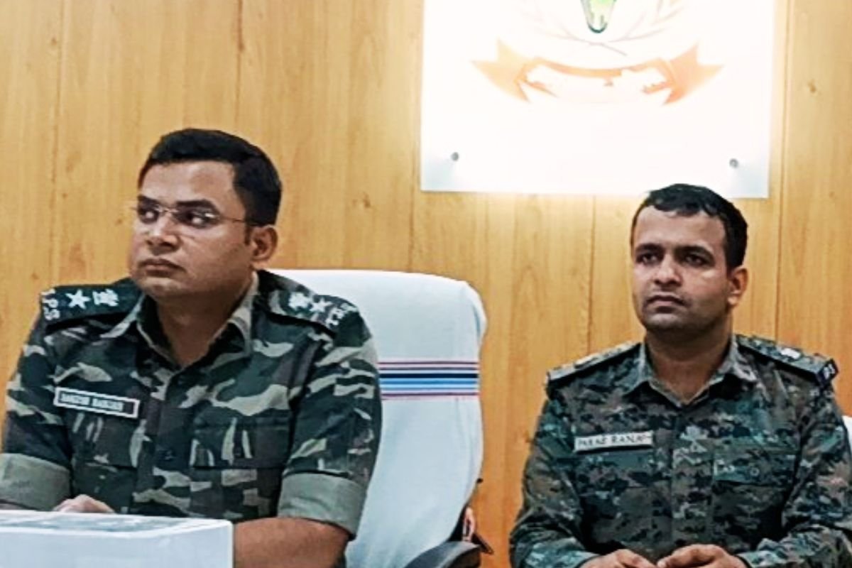 Naxal News Jharkhand 2 CPI Maoist Arrest in West Singhbhum Police PC