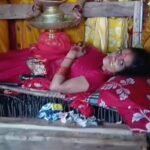 Athmalgola woman Manisha Devi becomes center of faith with nail bed fast in Bihar