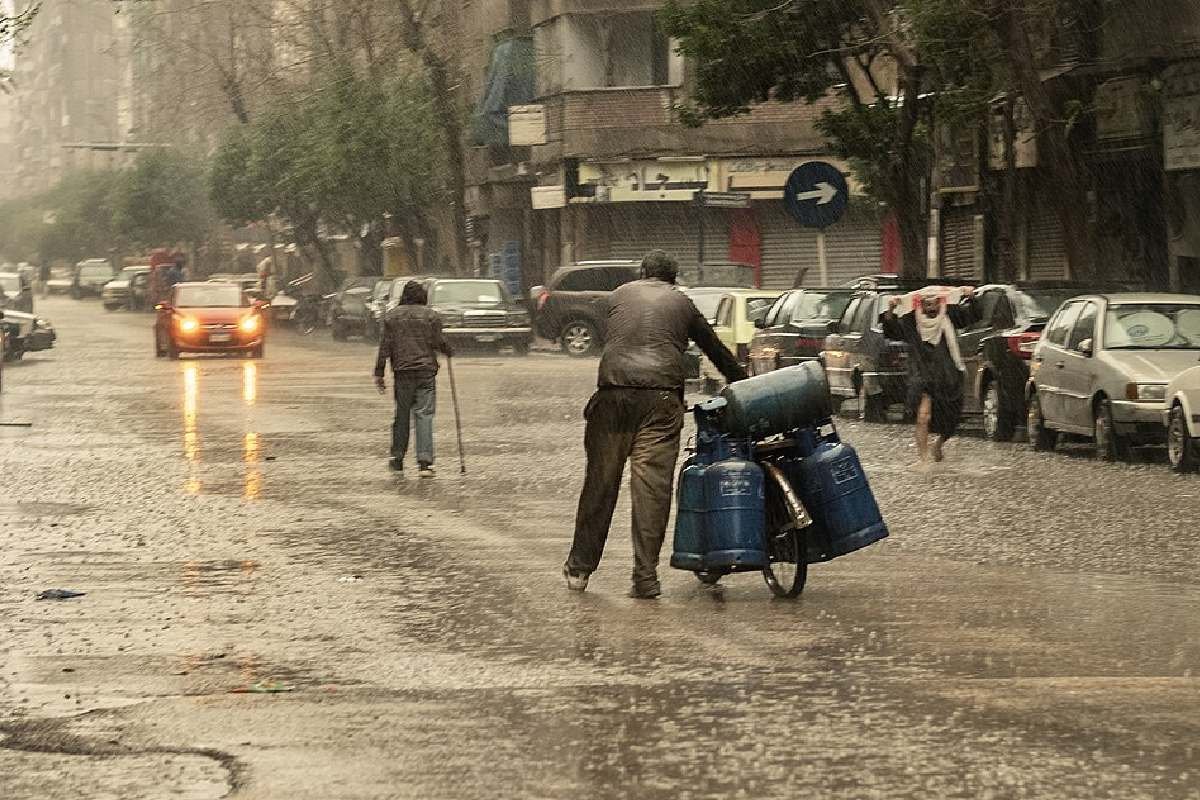 Delhi-NCR Weather Update: Heavy Rain & Thunderstorm Bring Relief | IMD Alert