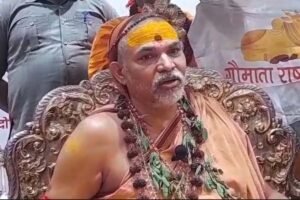 PM मोदी पर तीखा हमला, शंकराचार्य बोले – गौ माता की सुरक्षा अब हमारी जिम्मेदारी