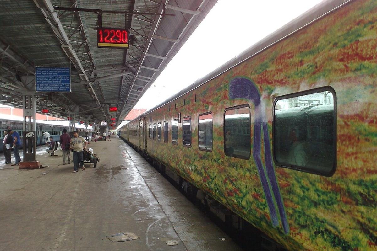 Nagpur Duronto Express News
