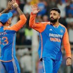 Varun Chakaravarthy विश्व नंबर-1 T20I गेंदबाज़ बने: Jasprit Bumrah और Ravi Bishnoi के बाद रचा इतिहास
