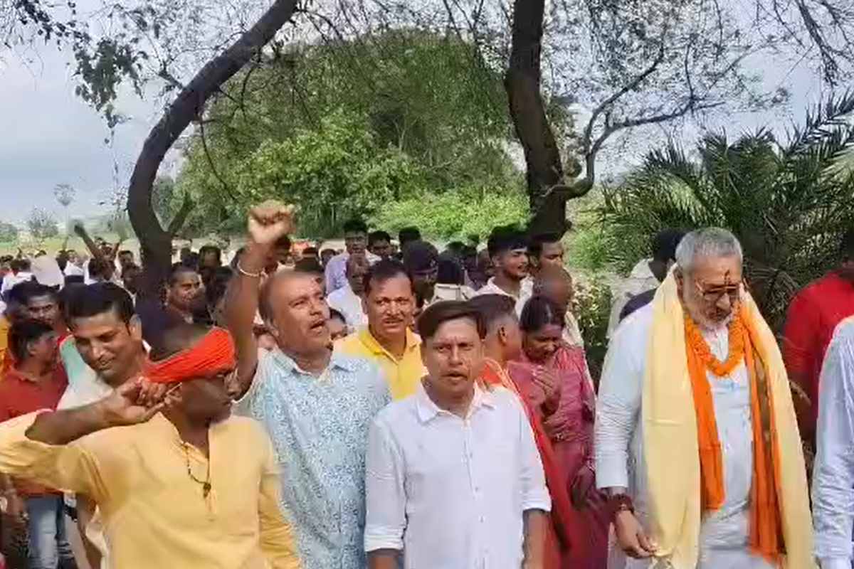 बेगूसराय अस्पताल भूमिपूजन विवाद: बेगूसराय में अस्पताल के भूमिपूजन पर सियासी संग्राम, सांसद-विधायक आमने-सामने 4 Begusarai Hospital Bhoomipujan Clash