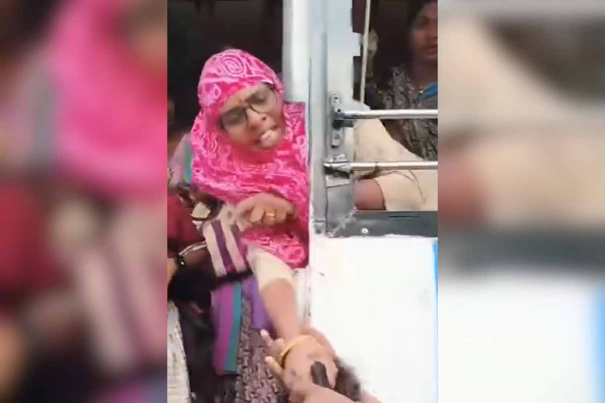 Bhandara Bus Conductor Viral Video