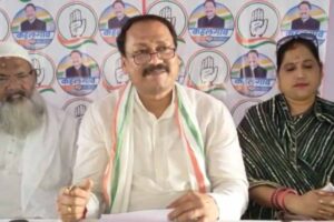 कांग्रेस नेता प्रवीण सिंह कुशवाहा ने बिहार सरकार पर कसा तगड़ा हमला — भ्रष्टाचार और खाद संकट पर सवाल उठाए