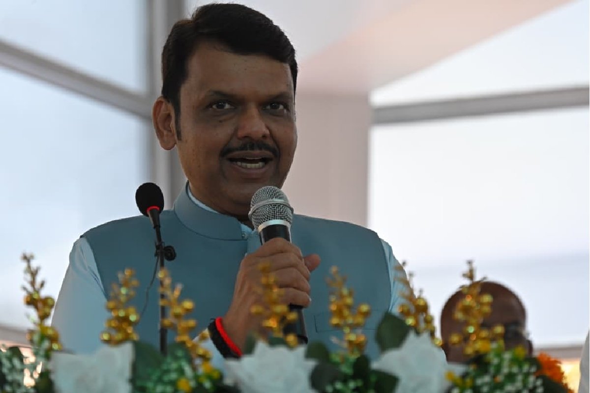 Devendra Fadnavis Visits Dragon Palace Temple in Nagpur | CM Pays Tribute