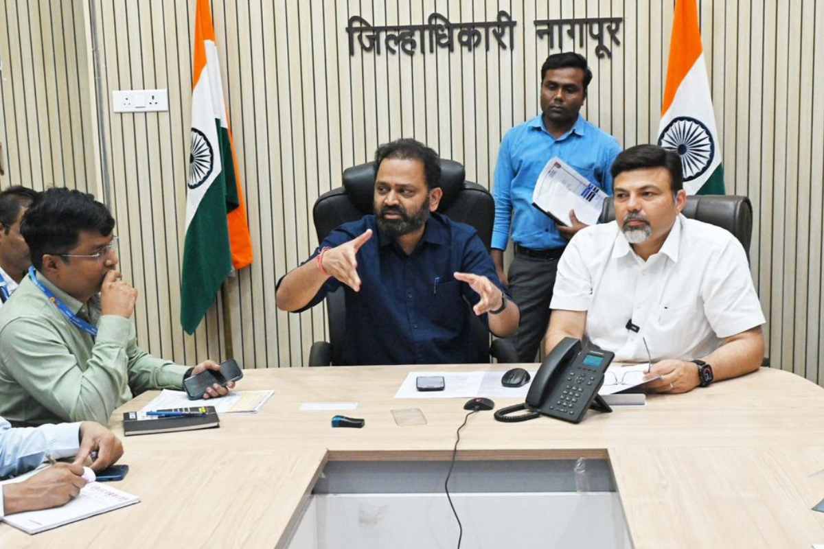 District Collector Vipin Itankar