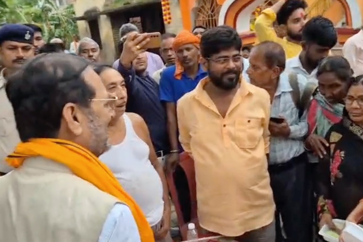 बाढ़ विधानसभा से भाजपा विधायक ज्ञानेंद्र सिंह ज्ञानू के चुनाव लड़ने पर असमंजस की स्थिति, समर्थकों संग करेंगे मंथन 3 Bihar Chunav, Gyanendra Singh: भाजपा विधायक ज्ञानेंद्र सिंह ज्ञानू ने चुनाव लड़ने को लेकर जताई असमंजस की स्थिति | Gyanu Election Confusion