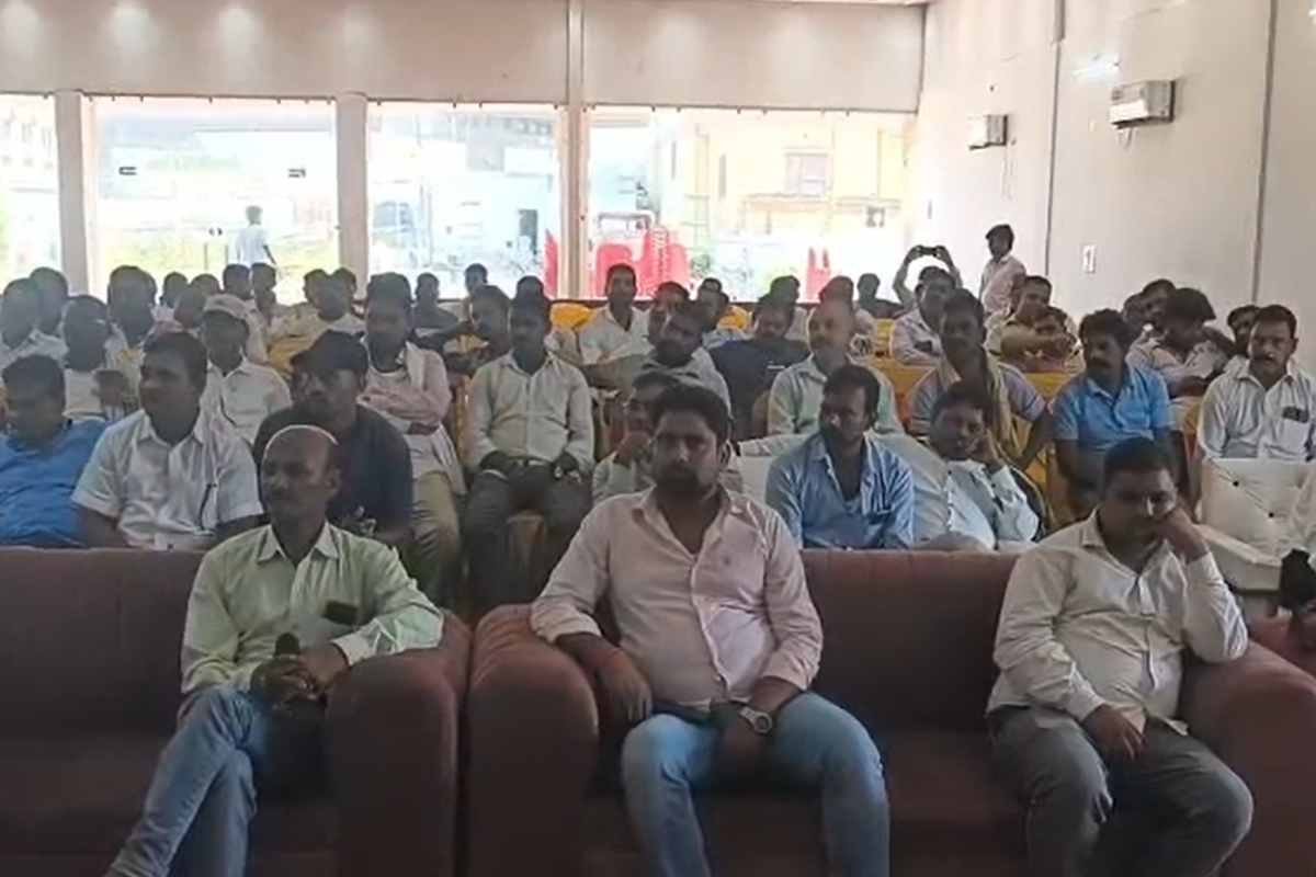 हरनौत में जेडीयू में बगावत के सुर तेज, नीतीश कुमार के गढ़ में अपने ही विधायक के खिलाफ खुला मोर्चा 1 JDU Rebellion in Harnaut