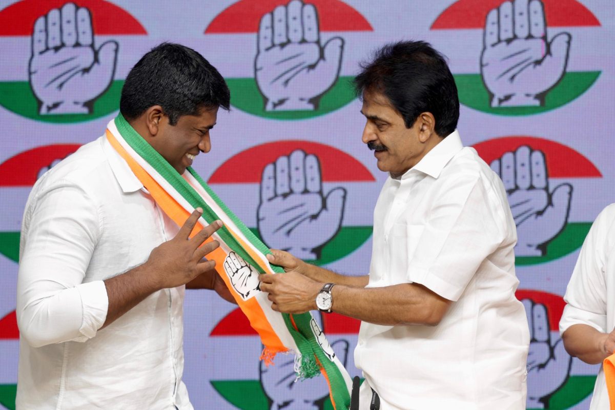 Kannan Gopinathan Joins Congress