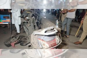 Breaking: कानपुर में मस्जिद के पास दो स्कूटी में धमाका, आठ लोग घायल