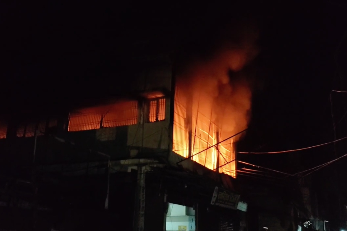 Muzaffarpur Electronic Shop Fire: भीषण आग में संपत्ति का बड़ा नुकसान