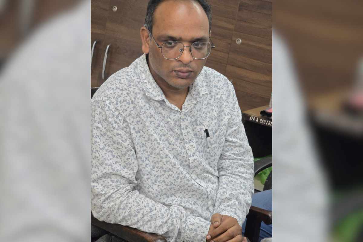 Nagpur Vigilance Team Arrests Railway Officer