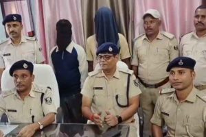 नेपाल के झुमका जेल से फरार दो कुख्यात अपराधी अररिया में गिरफ्तार, तीन चोरी की मोटरसाइकिल के साथ पकड़े गए